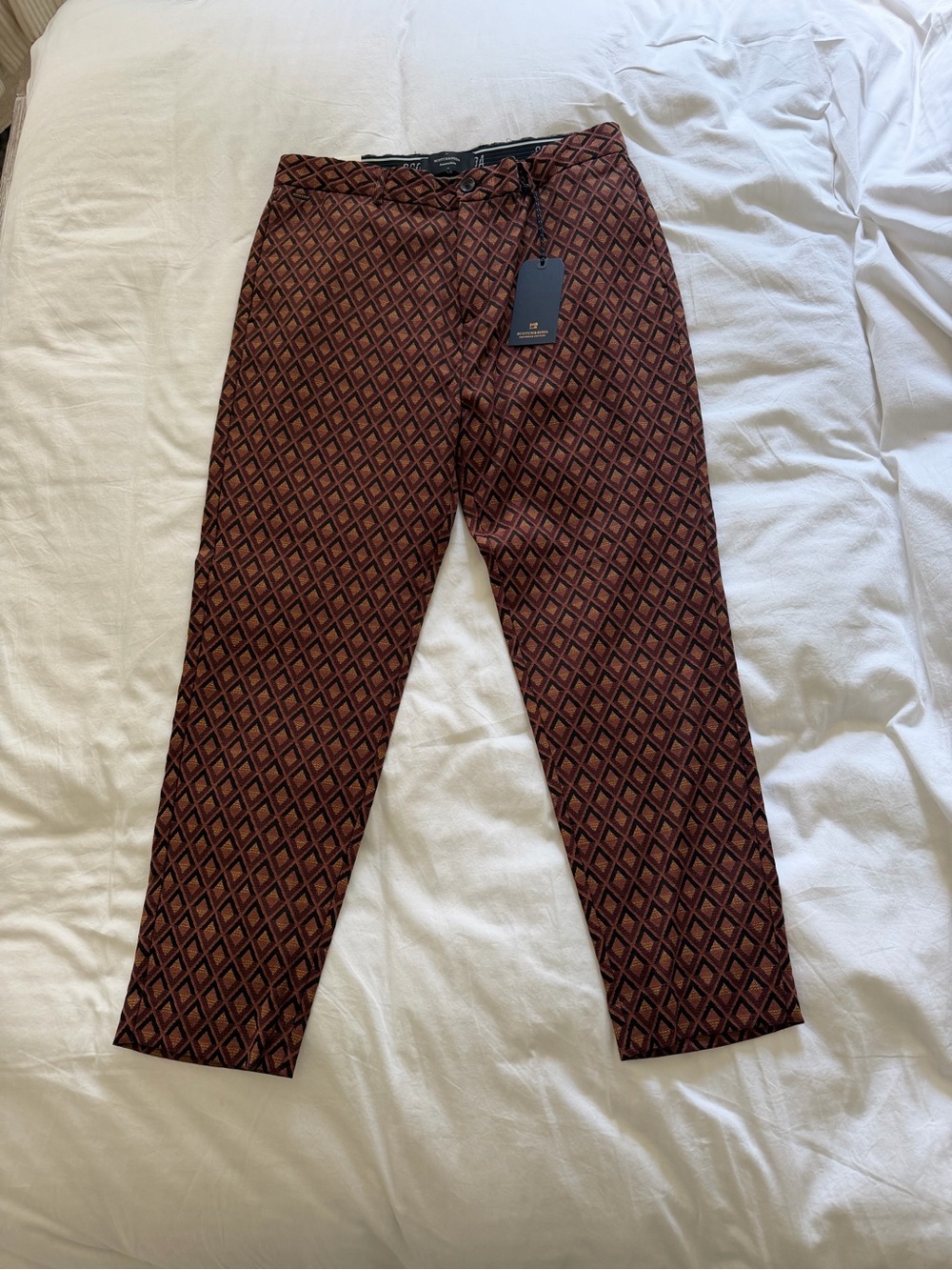 Scotch & Soda Maroon Diamond-Pattern Chinos